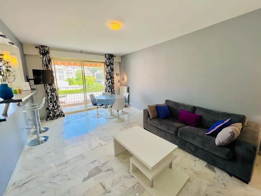 Apartment Le Pinede - Apt 4 Prs- Parking - Clim - 500M Plages Antibes Frankreich